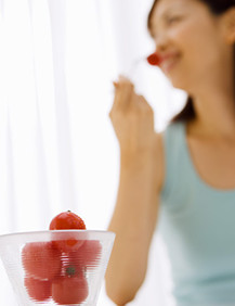 部分入れ歯に対して不満のある男性